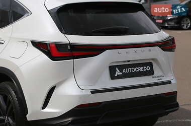 Внедорожник / Кроссовер Lexus NX 2023 в 