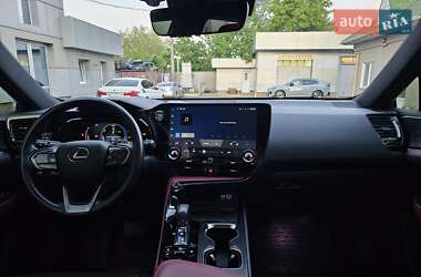 Внедорожник / Кроссовер Lexus NX 2022 в 
