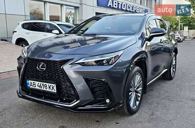 Внедорожник / Кроссовер Lexus NX 2022 в 