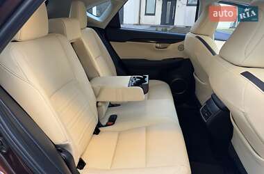 Внедорожник / Кроссовер Lexus NX 2016 в 