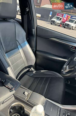 Внедорожник / Кроссовер Lexus NX 2019 в 