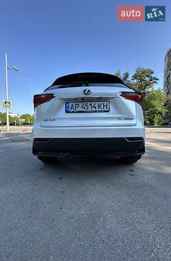 Внедорожник / Кроссовер Lexus NX 2015 в 