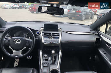 Позашляховик / Кросовер Lexus NX 2015 в 