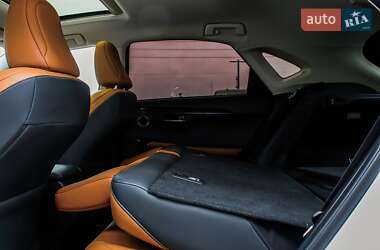 Внедорожник / Кроссовер Lexus NX 2020 в 