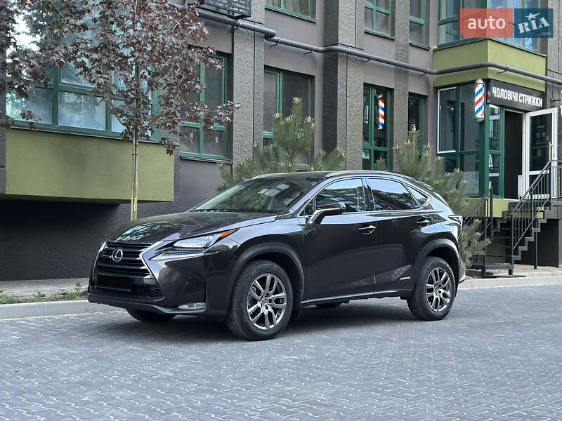 Lexus NX 2015