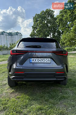 Внедорожник / Кроссовер Lexus NX 2022 в 