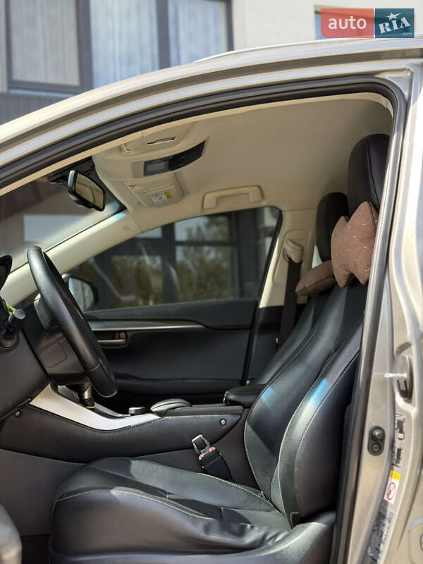 Внедорожник / Кроссовер Lexus NX 2014 в Львове