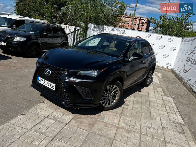 Позашляховик / Кросовер Lexus NX 2017 в Дніпрі