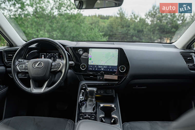 Внедорожник / Кроссовер Lexus NX 2022 в Новояворовске