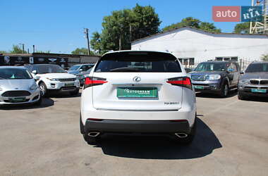 Позашляховик / Кросовер Lexus NX 2015 в 