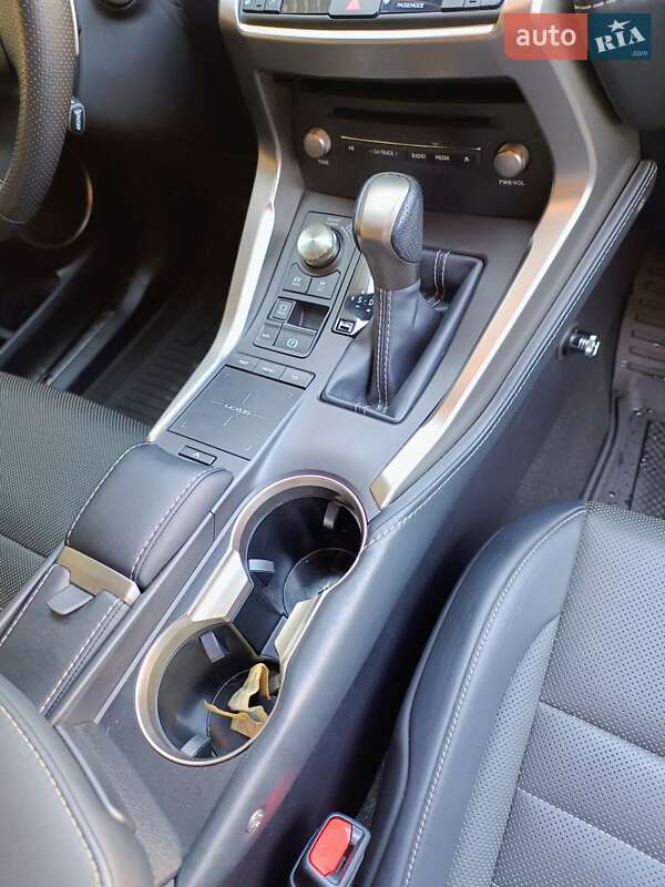 Позашляховик / Кросовер Lexus NX 2020 в Львові фото 13 Позашляховик / Кросовер Lexus NX 2020 в Львові