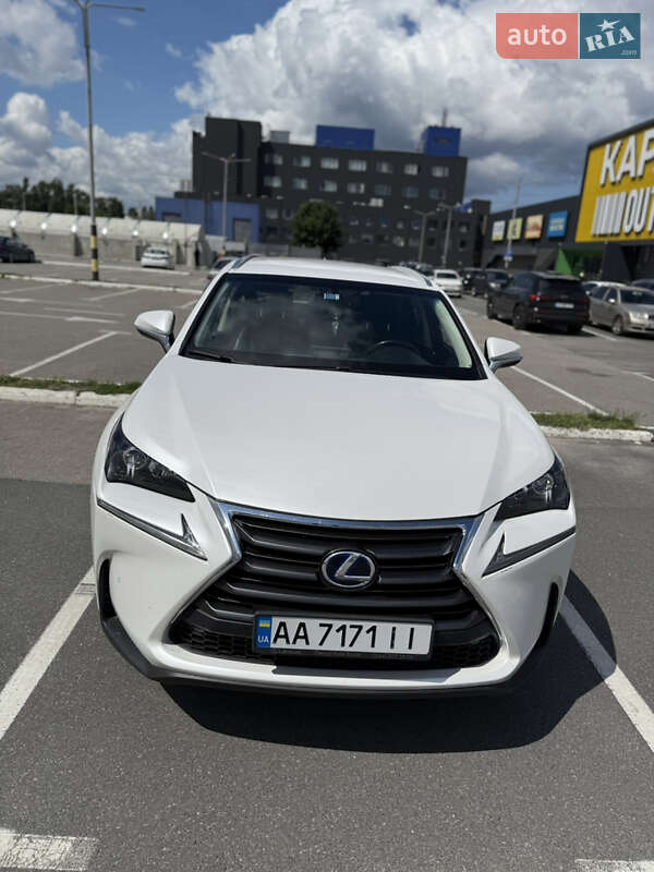 Внедорожник / Кроссовер Lexus NX 2017 в Киеве