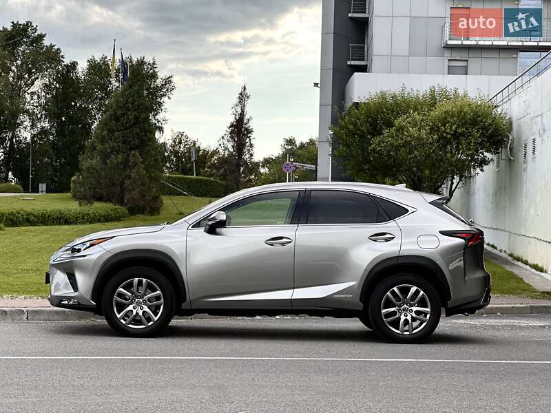 Позашляховик / Кросовер Lexus NX 2019 в Києві