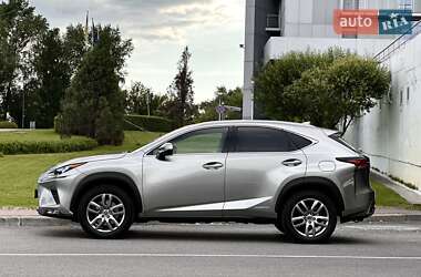 Внедорожник / Кроссовер Lexus NX 2019 в 