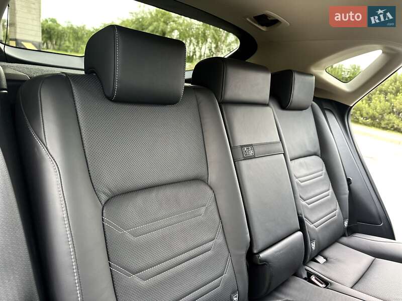 Позашляховик / Кросовер Lexus NX 2019 в Києві