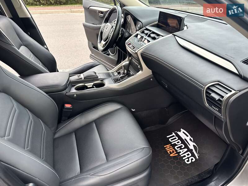 Позашляховик / Кросовер Lexus NX 2019 в Києві
