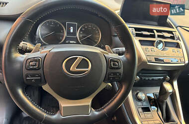Внедорожник / Кроссовер Lexus NX 2020 в 