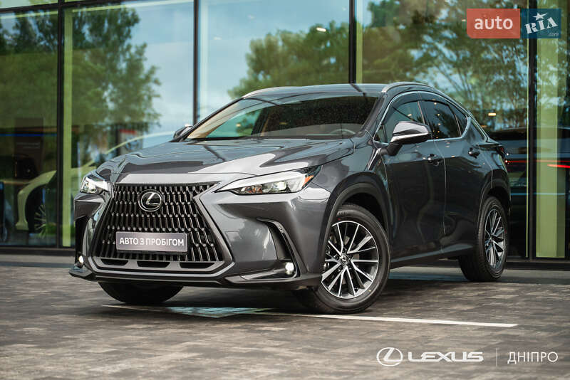 Lexus NX 2023