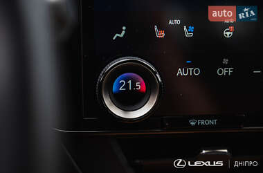 Внедорожник / Кроссовер Lexus NX 2023 в 