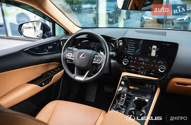 Внедорожник / Кроссовер Lexus NX 2023 в 