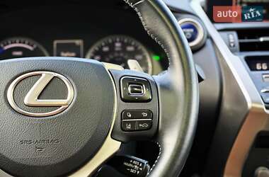 Позашляховик / Кросовер Lexus NX 2019 в 