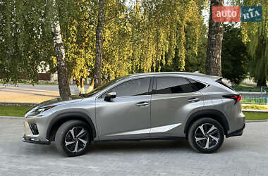 Внедорожник / Кроссовер Lexus NX 2019 в 