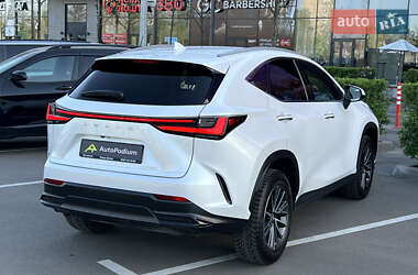 Внедорожник / Кроссовер Lexus NX 2022 в 