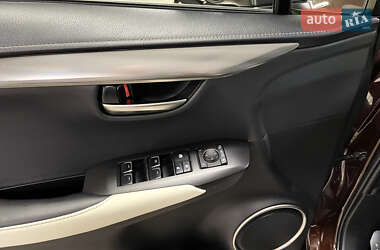Внедорожник / Кроссовер Lexus NX 2019 в 