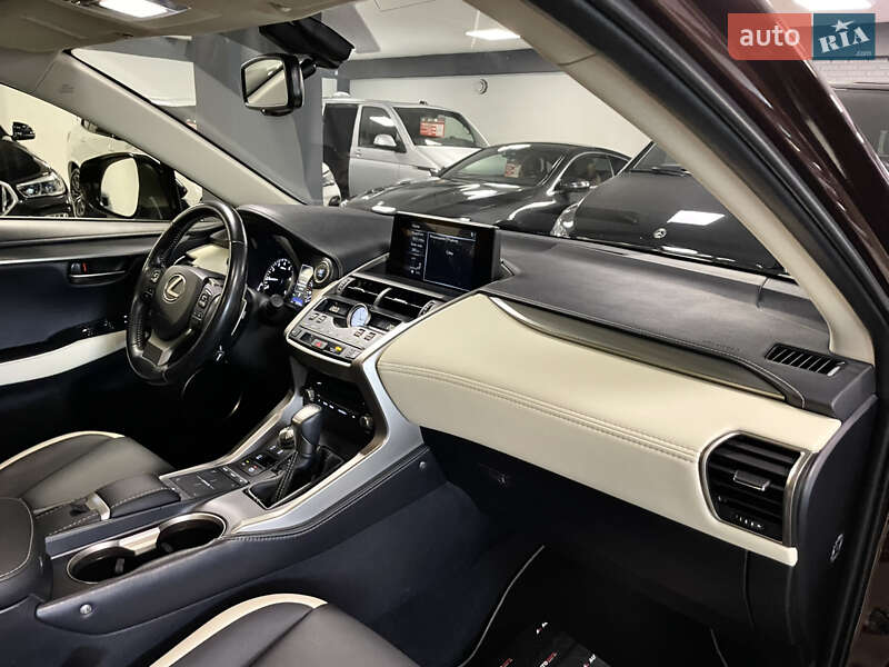 Внедорожник / Кроссовер Lexus NX 2019 в Львове