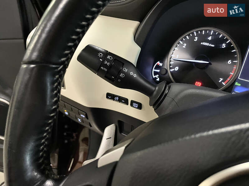 Внедорожник / Кроссовер Lexus NX 2019 в Львове