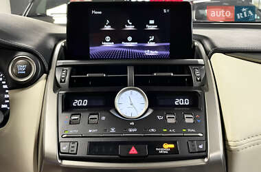 Внедорожник / Кроссовер Lexus NX 2019 в 