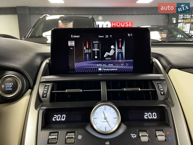 Внедорожник / Кроссовер Lexus NX 2019 в Львове
