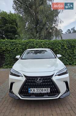 Внедорожник / Кроссовер Lexus NX 2022 в Киеве