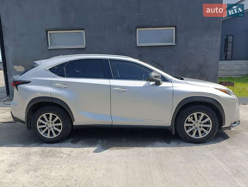 Lexus NX 2015