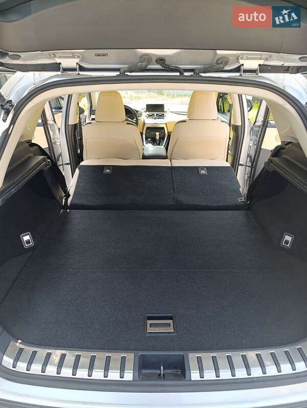 Внедорожник / Кроссовер Lexus NX 2015 в Киеве фото 35 Внедорожник / Кроссовер Lexus NX 2015 в Киеве