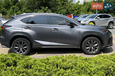 Внедорожник / Кроссовер Lexus NX 2018 в 