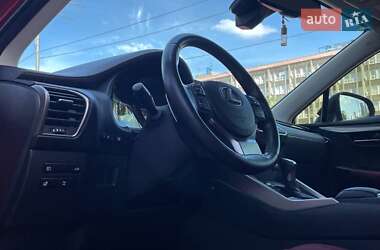 Внедорожник / Кроссовер Lexus NX 2020 в 