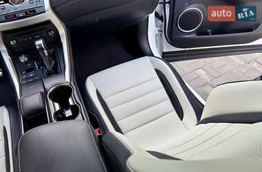 Внедорожник / Кроссовер Lexus NX 2021 в 