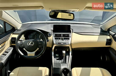 Внедорожник / Кроссовер Lexus NX 2020 в 