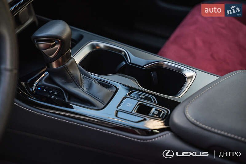 Позашляховик / Кросовер Lexus NX 2023 в Дніпрі