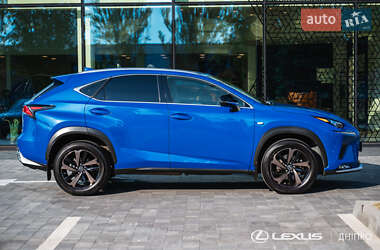 Внедорожник / Кроссовер Lexus NX 2021 в 