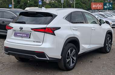 Внедорожник / Кроссовер Lexus NX 2020 в 