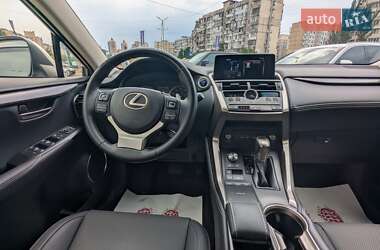 Внедорожник / Кроссовер Lexus NX 2020 в 