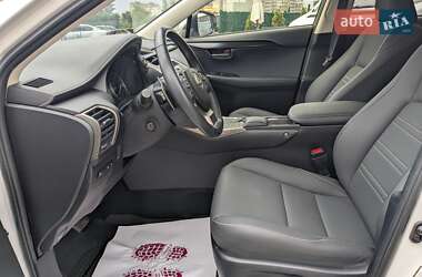 Внедорожник / Кроссовер Lexus NX 2020 в 