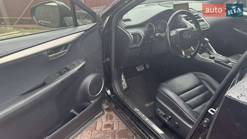 Позашляховик / Кросовер Lexus NX 2017 в Києві
