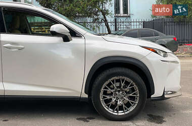 Внедорожник / Кроссовер Lexus NX 2016 в 