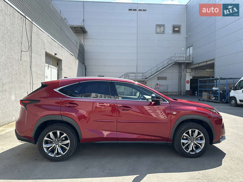 Внедорожник / Кроссовер Lexus NX 2017 в Одессе