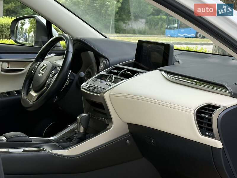 Внедорожник / Кроссовер Lexus NX 2018 в Днепре фото 17 Внедорожник / Кроссовер Lexus NX 2018 в Днепре