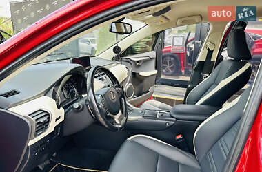 Внедорожник / Кроссовер Lexus NX 2019 в 