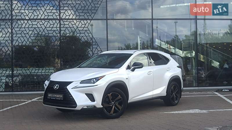 Lexus NX 2019